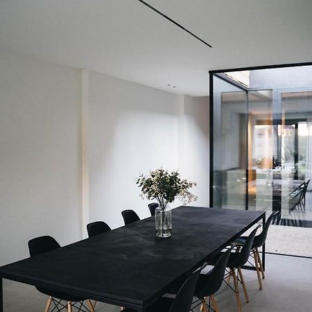 Vakantiewoning Number 44 Villa Ипер Екстериор снимка