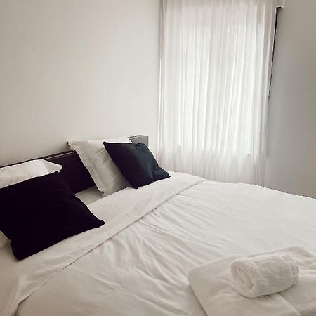 Vakantiewoning Number 44 Villa Ипер Екстериор снимка