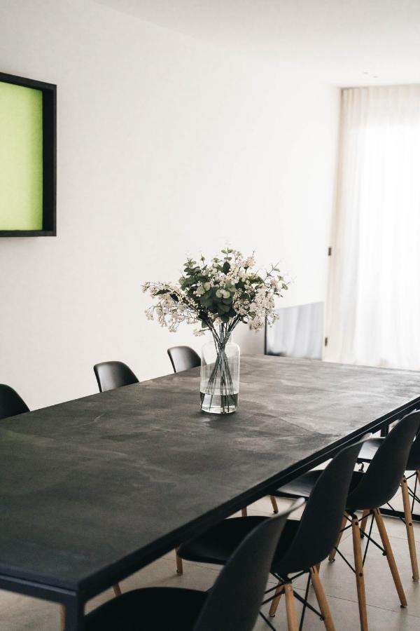 Vakantiewoning Number 44 Villa Ипер Екстериор снимка